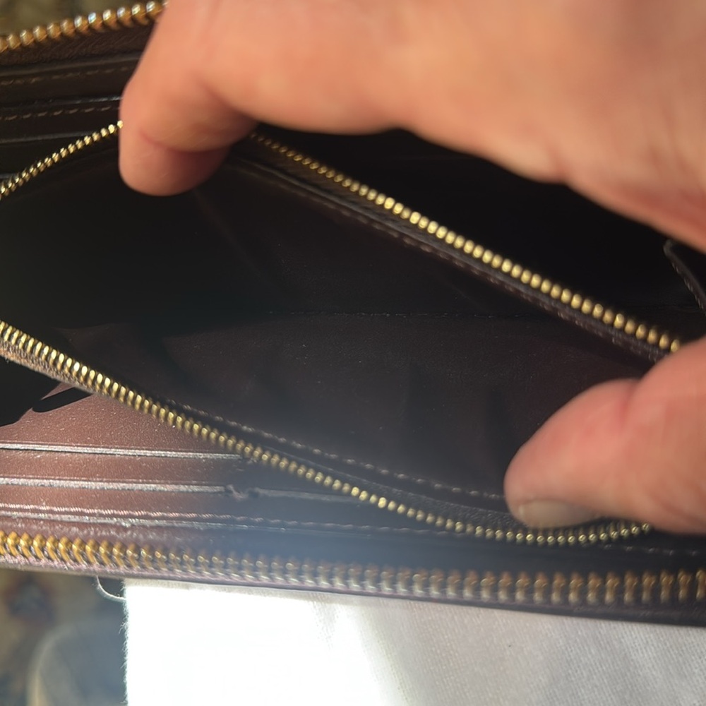 Louis Vuitton Wallet Glossy Red and Burgundy Wallet - Picture 10 of 14